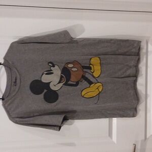Disney tshirt size L